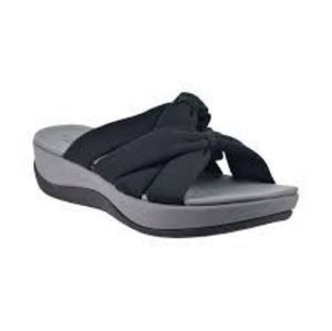 Clarks clouds tempers size 10